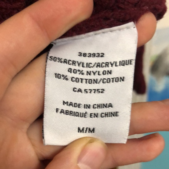 AS IS burgundy sweater - Picture 5 of 5